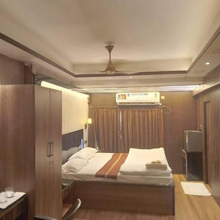 Ostro Inn Studio Apartment Kolkata Exterior photo